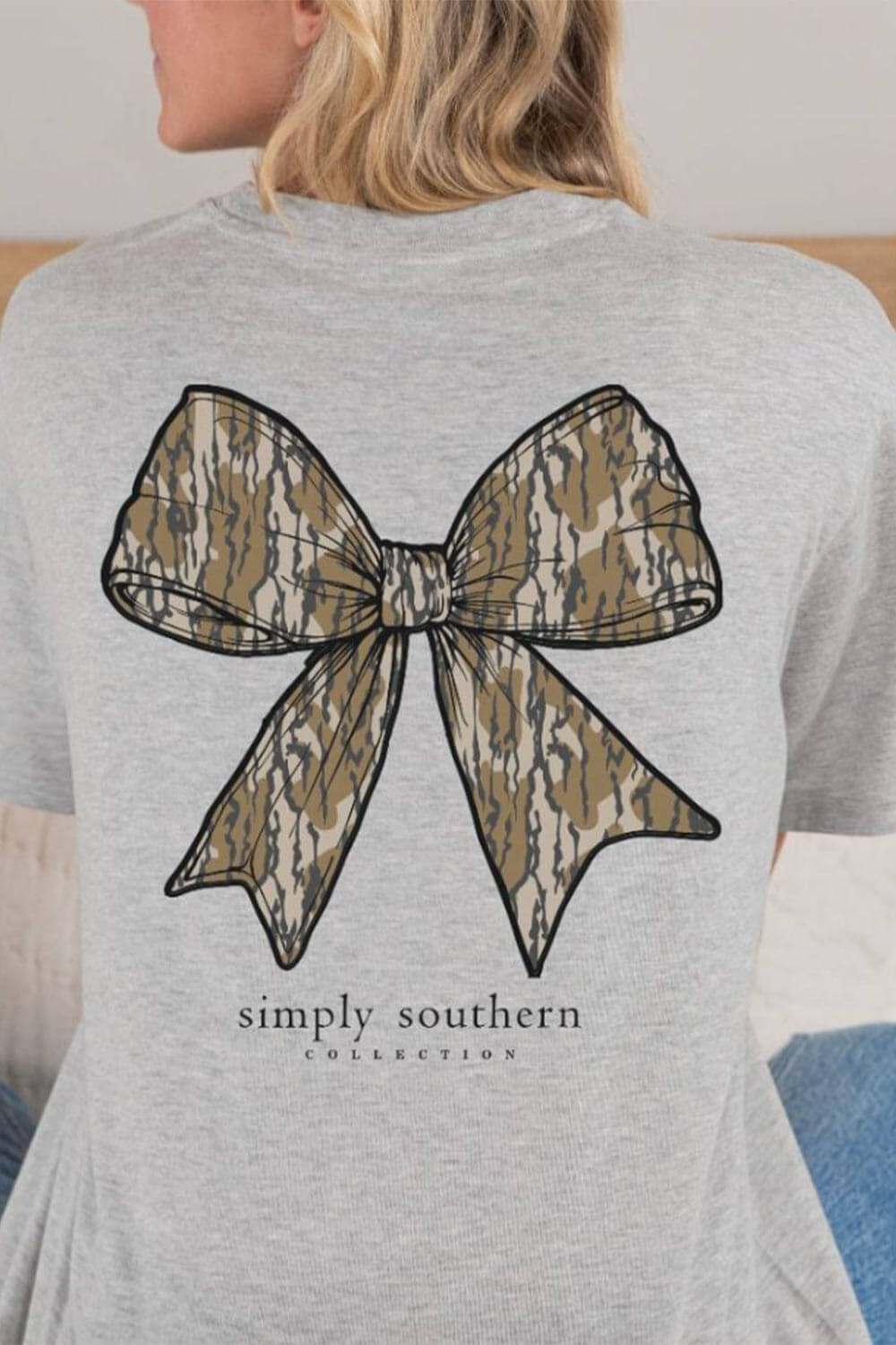 Simply Southern Camo Bow T-Shirt for Women in Ash Grey SS