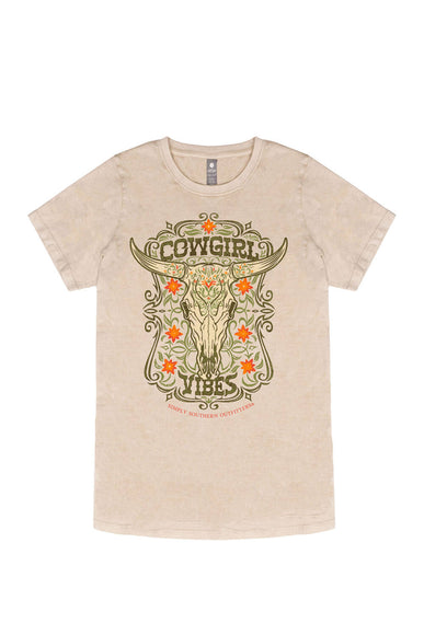 Simply Southern Plus Size Cowgirl Vibes T-Shirt for Women in Washed Ecru