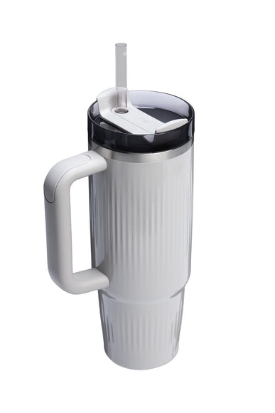  Stanley Quencher H2.0 Fluted 30 oz Tumbler in Ash Gloss 