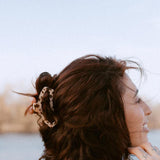 Teleties Medium Open Claw Hair Clip in Blonde Tortoise