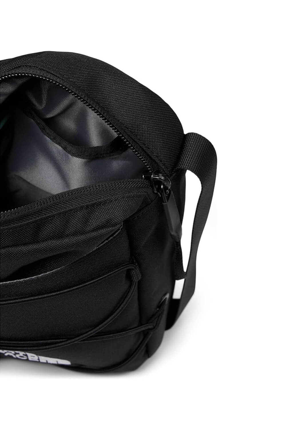 The North Face Jester Crossbody Bag for Women in TNF Black