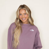 The North Face Evolution Oversized Crew Sweatshirt for Women in Mauve Purple