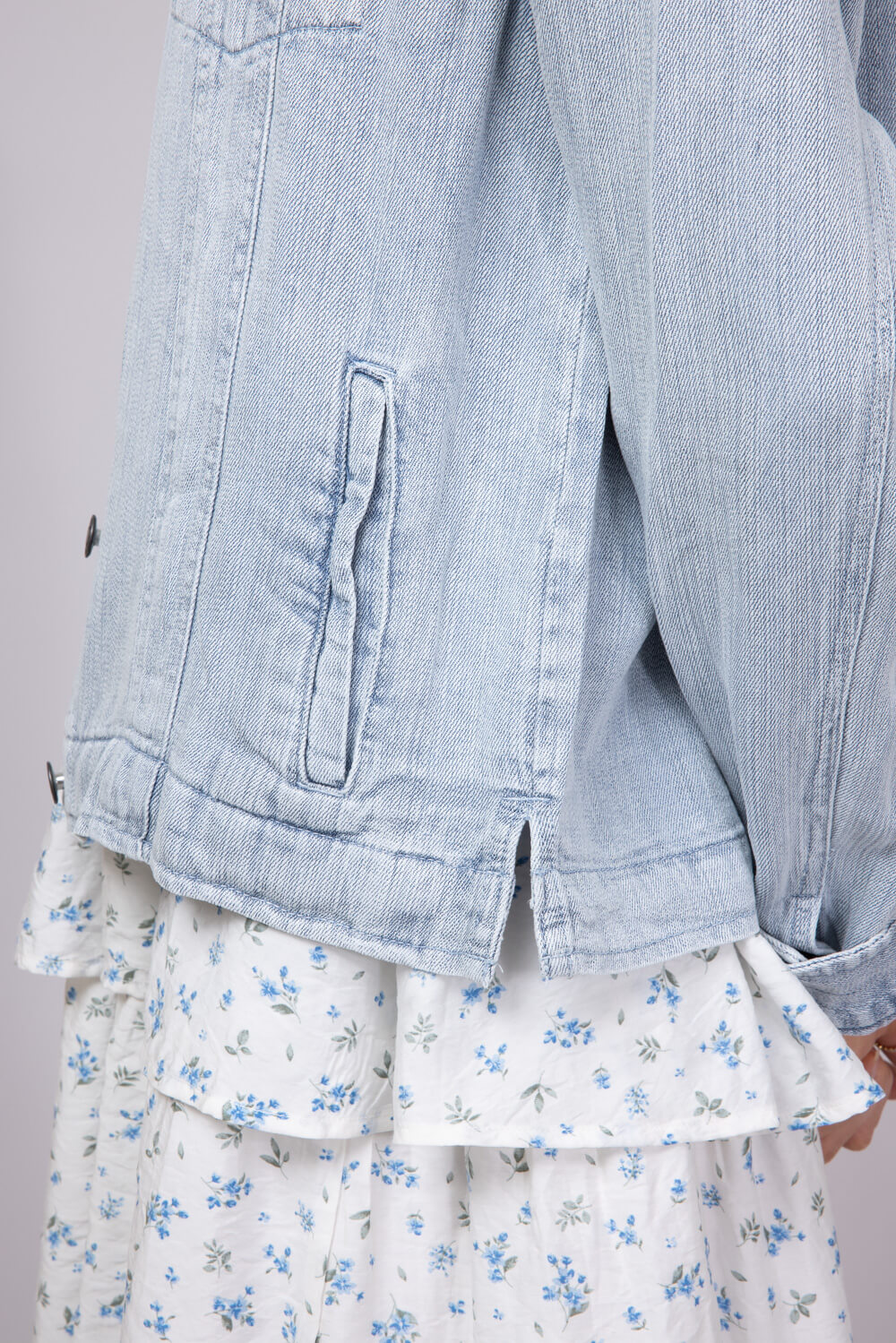 Thread & Supply Jackie Denim Jacket for Women in Light Wash