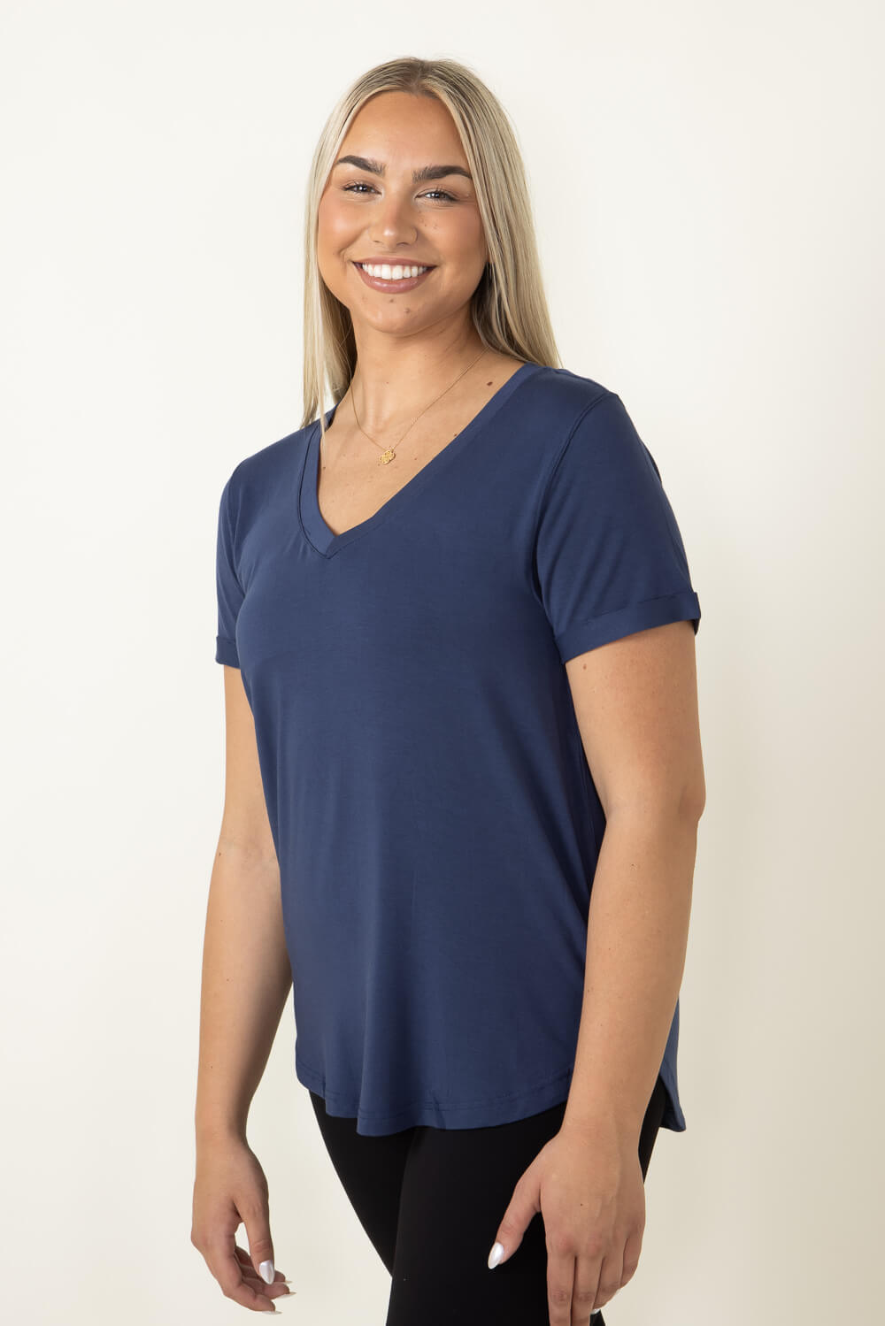 Thread & Supply Recreation T-Shirt for Women in Navy 