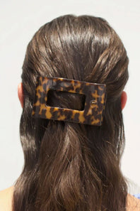 Teleties Medium Flat Rectangle Clip in Tortoise 