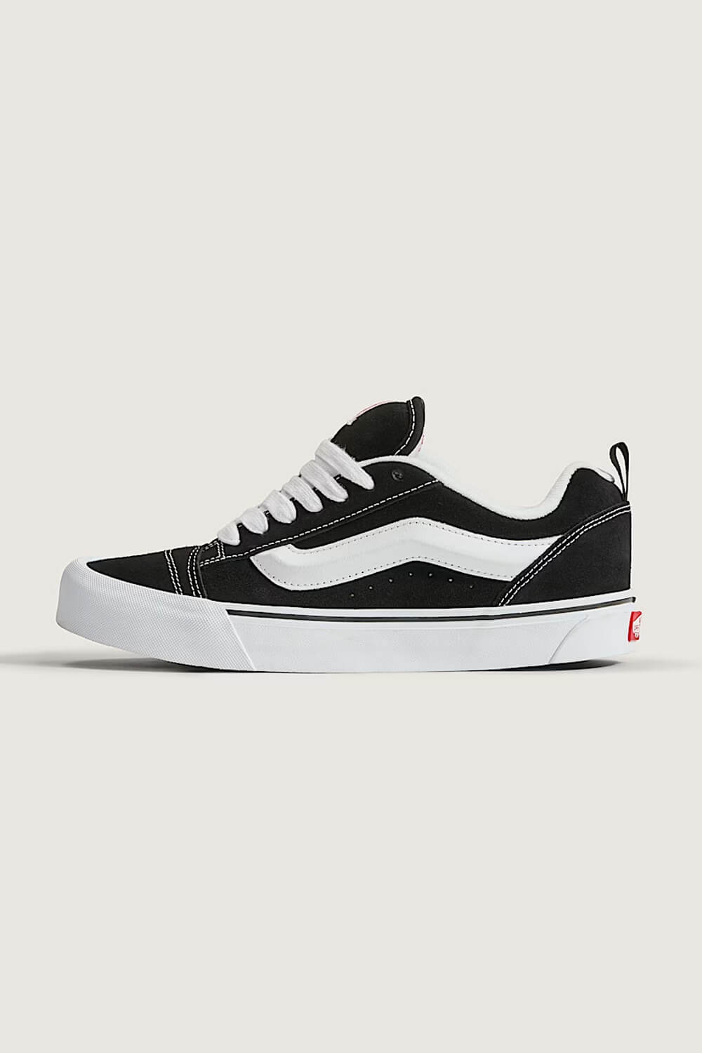 ☆VANS☆ New School Black White VN0009QC6BT1 Vans Knu Skool Sneakers for Men in Black | VN0009QC6BT – Glik's