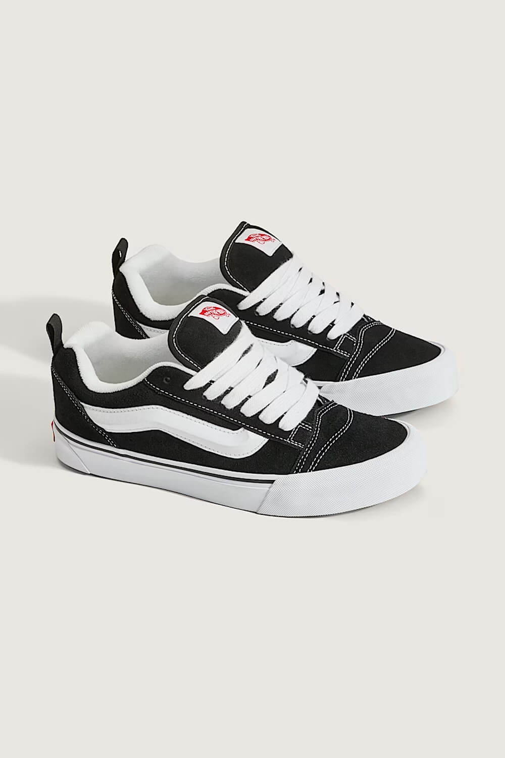 Vans Knu Skool Sneakers for Men in Black VN0009QC6BT – Glik's