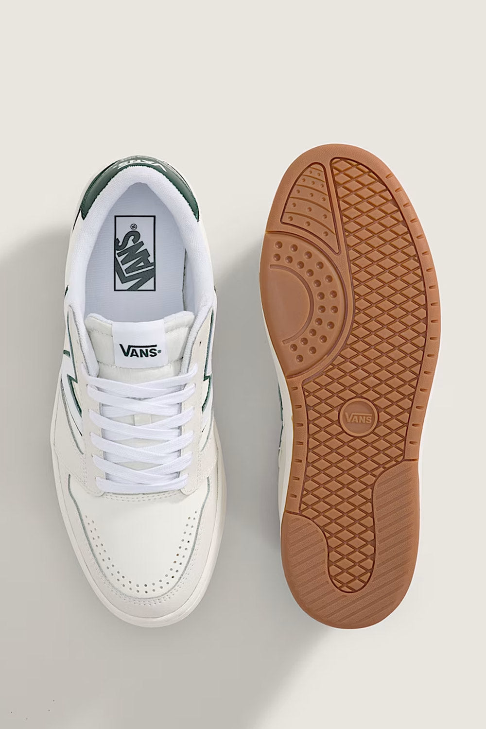 Vans Lowland 2.0 Sneakers in Green
