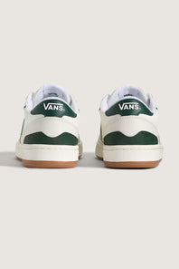 Vans Lowland 2.0 Sneakers in Green