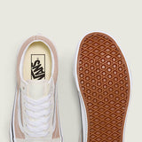 Vans Old Skool Sneakers in 2-Tone Mushroom