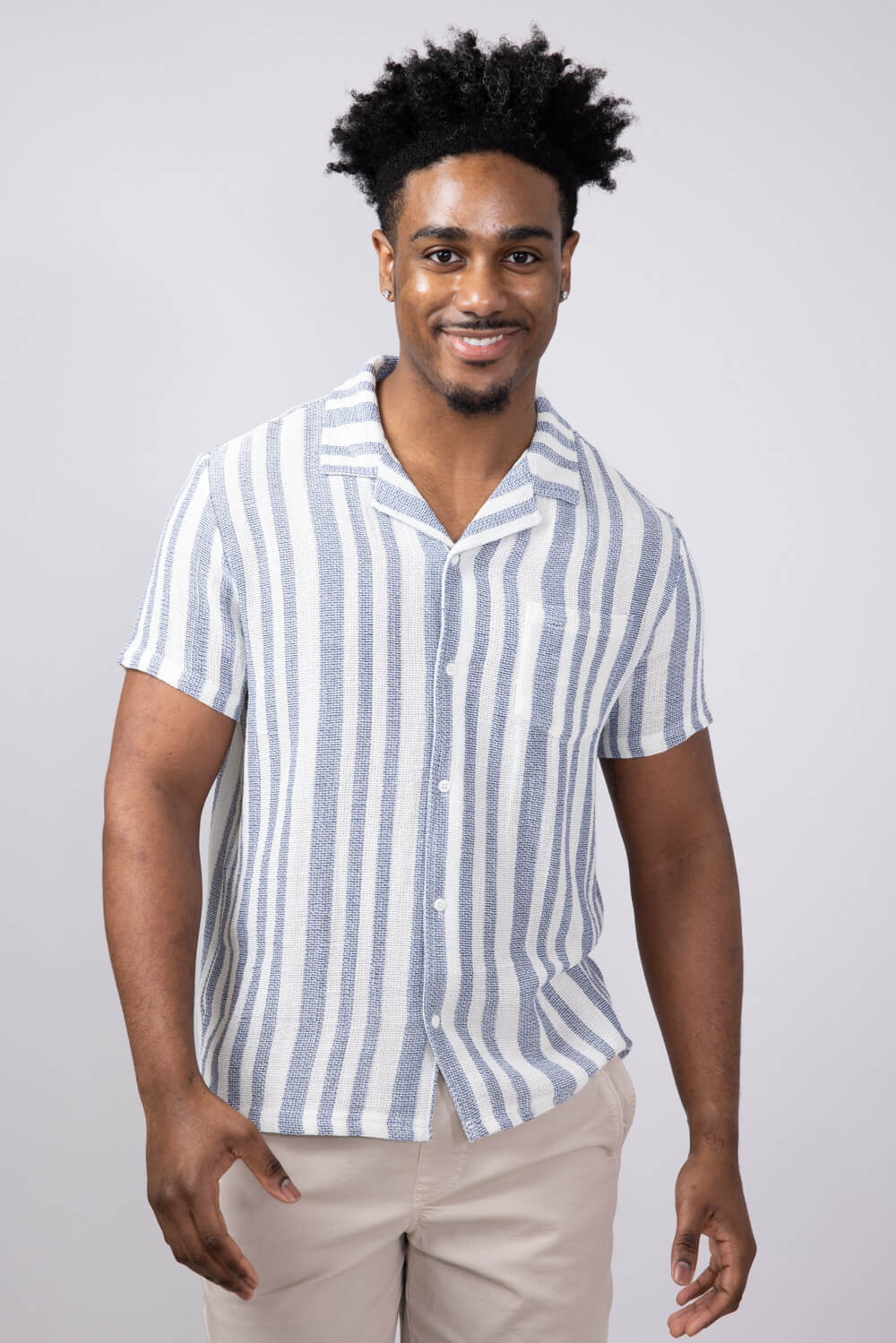 Vintage Summer Basket Weave Button Down Shirt for Men in Navy