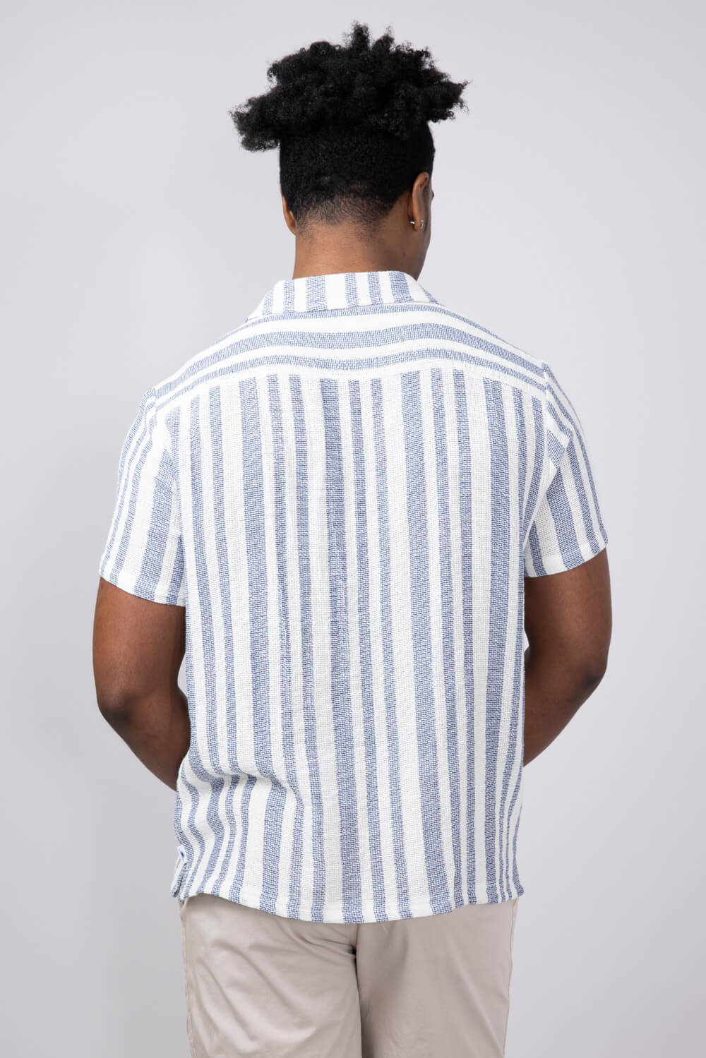 Vintage Summer Basket Weave Button Down Shirt for Men in Navy