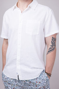 Vintage Summer Short Sleeve Linen Button Up Shirt for Men in White