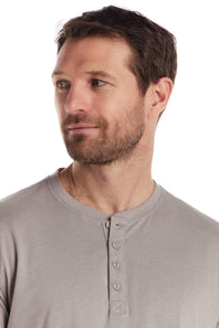Weatherproof Vintage Long Sleeve Jersey Henley Shirt for Men in Heather Grey