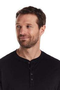 Weatherproof Vintage Long Sleeve Jersey Henley Shirt for Men in Black