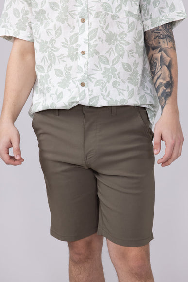 Weatherproof Vintage Tech Utility Shorts for Men in Green Mushroom