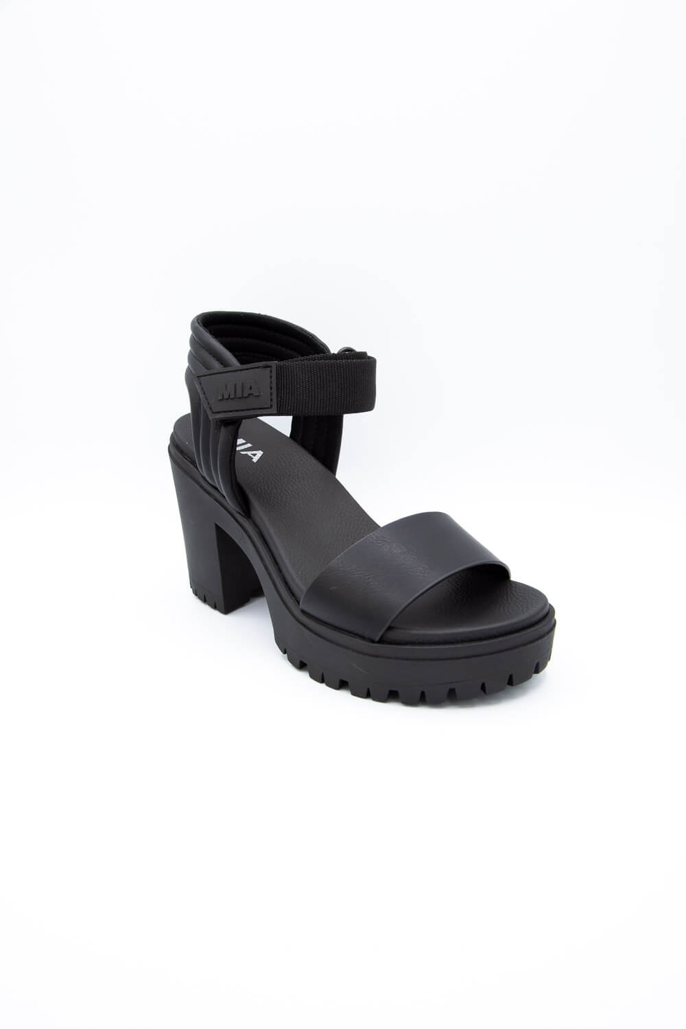 jernbane Mudret Bukser MIA Shoes Ivelisse Lug Platform Heels for Women in Black | MH1648-BLAC –  Glik's