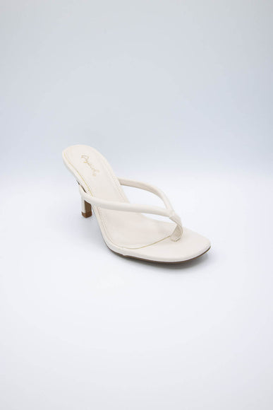 Qupid Shoes Isley Thong Heels for Women in Off White