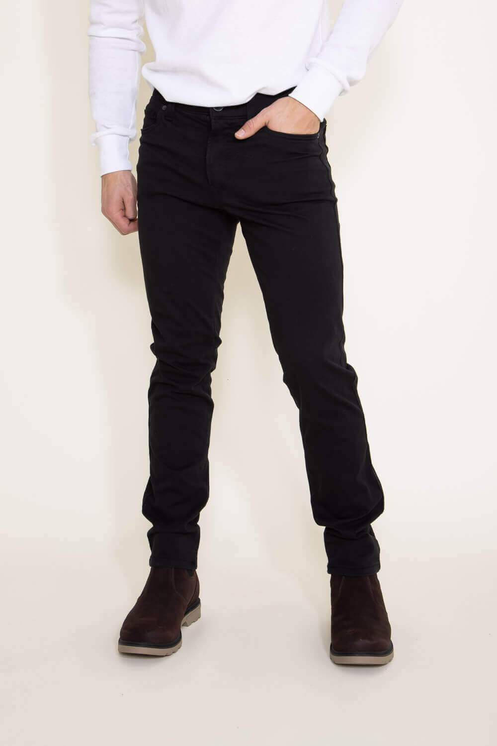 Union Five-Pocket Comfort Twill Pants for Men in Black