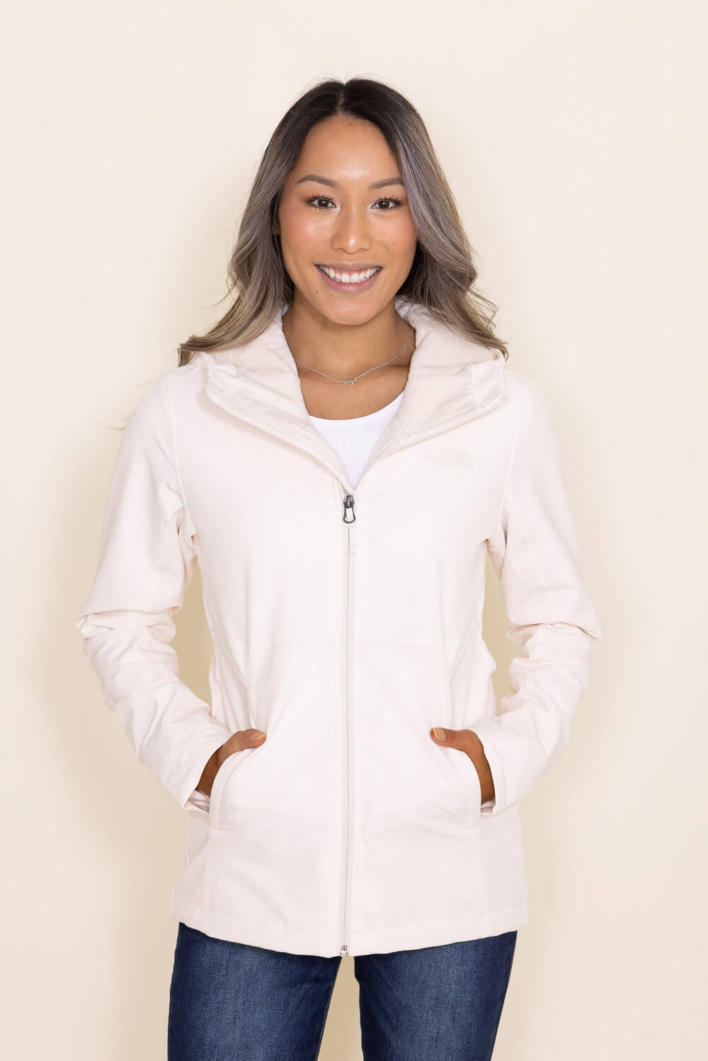 Lang Onaangenaam dik The North Face Shelbe Raschel Hoodie Jacket for Women in White | NF0A4 –  Glik's