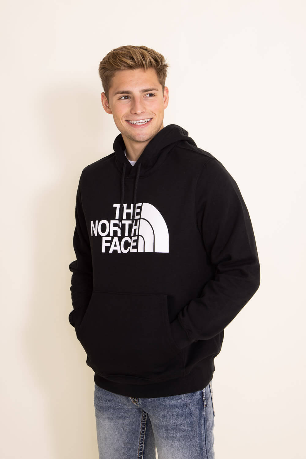 The North Face Half Dome Hoodie for Men in Black | NF0A7UNL-KY4