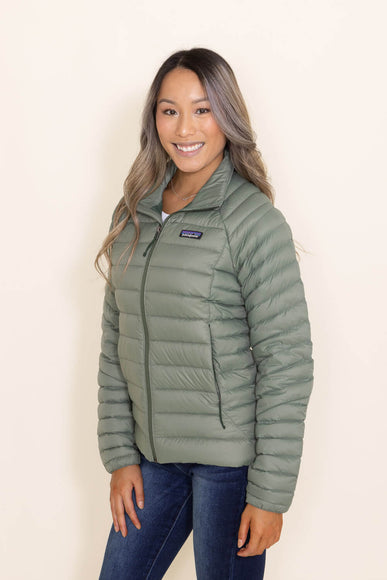 Patagonia Women's Down Sweater Jacket in Green