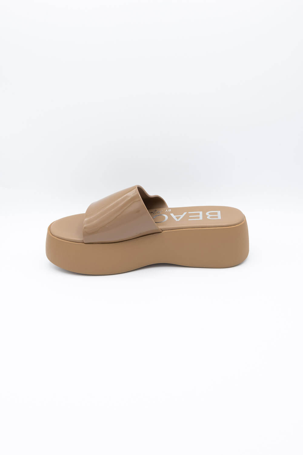 Women's platform slide sandal