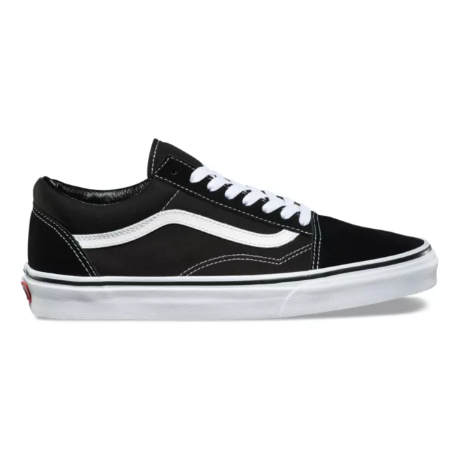 Vans Old Skool Sneakers in Black/White
